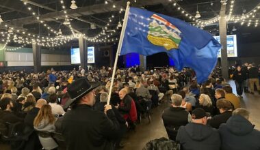 Two-thirds of Albertans would vote to stay in Canada or lean that way, new poll suggests