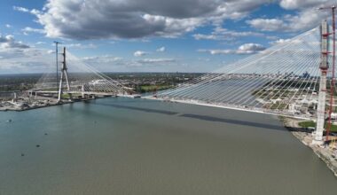 Trump threatens to block opening of new bridge between Windsor and Detroit