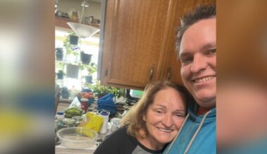 Sask. man fights off starving moose with fists, shovel and bullets to save his mother