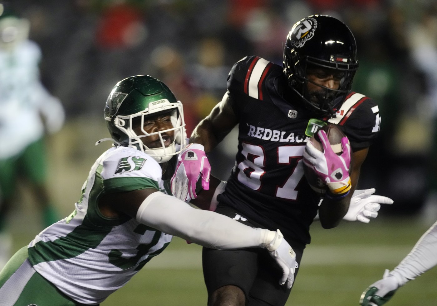 Ottawa signs Canadian linebackers Allen and Brodrique and American quarterback Maier