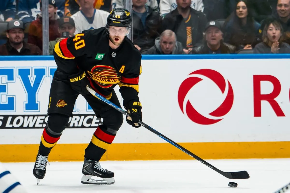 Former NHL General Manager believes Elias Pettersson's best days might be behind him