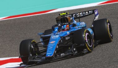 New Williams garage screen is the unexpected star of Bahrain testing