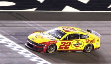 Logano wins Daytona qualifying race; Mears grabs spot