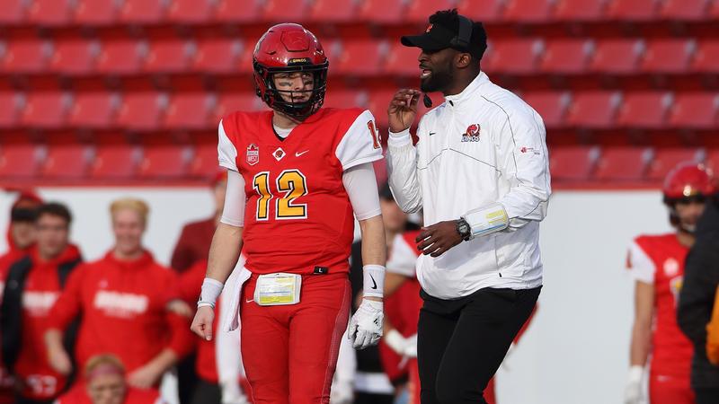 Elks name Jabari Arthur to coaching staff