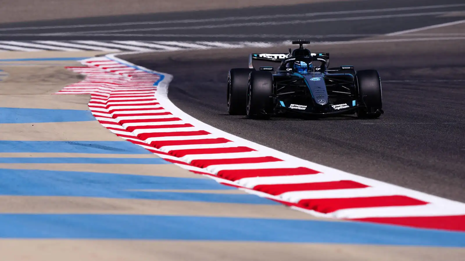 George Russell sets fastest time of test to beat Lewis Hamilton