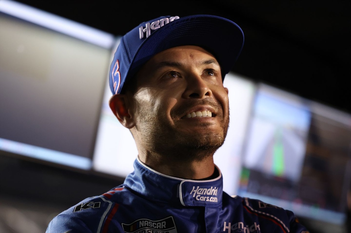 Hendrick would have signed Kyle Larson to lifetime deal if he could