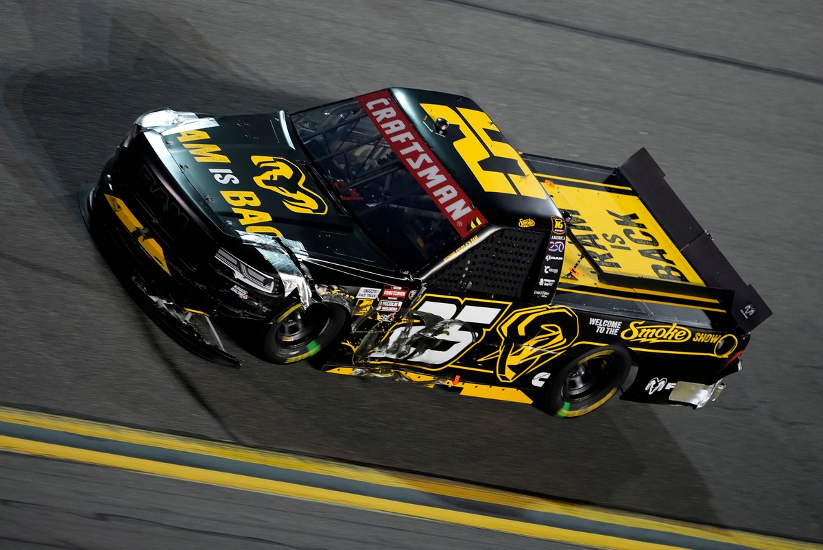 "It was starting to get fun" right before race-ending crash