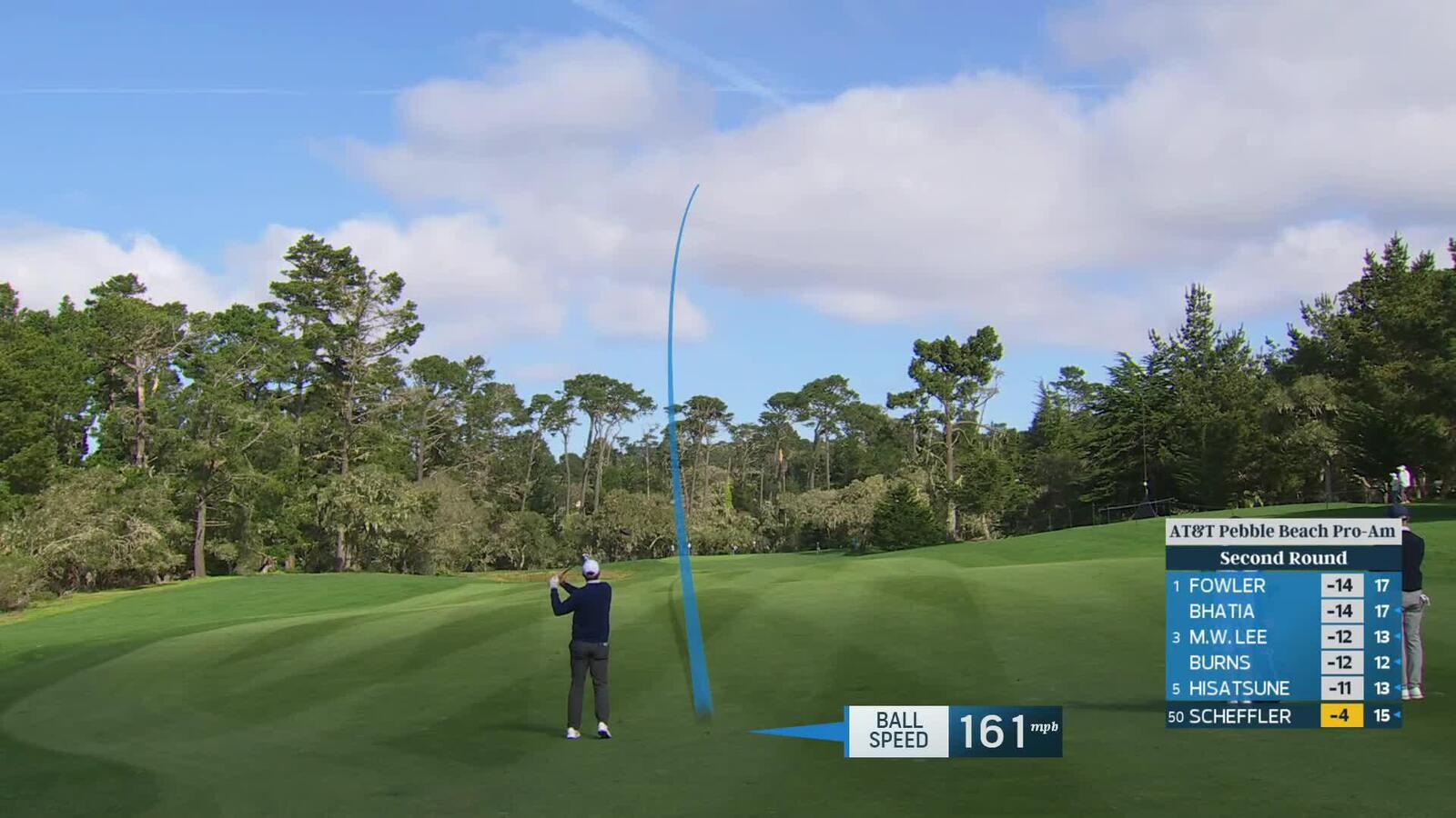 Scottie Scheffler hits 66-foot eagle shot from fairway at Pebble Beach
