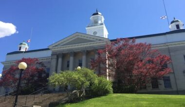 Acadia University opens up AI literacy course to public for free