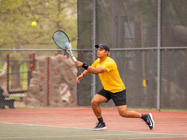 Men's Tennis Defeated by Doane
