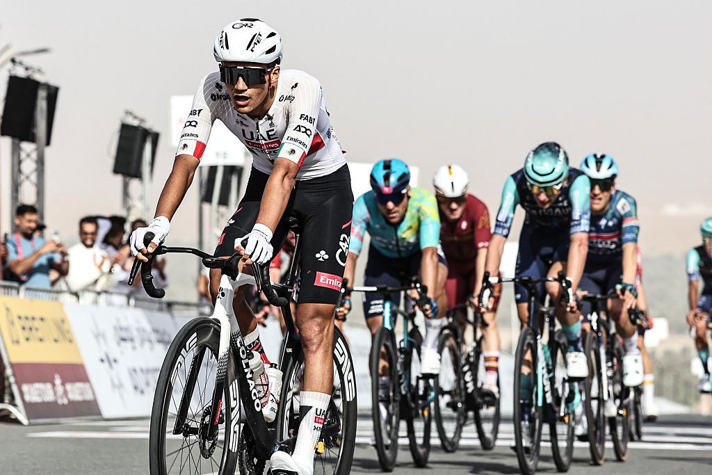 Del Toro wins UAE Tour stage 1