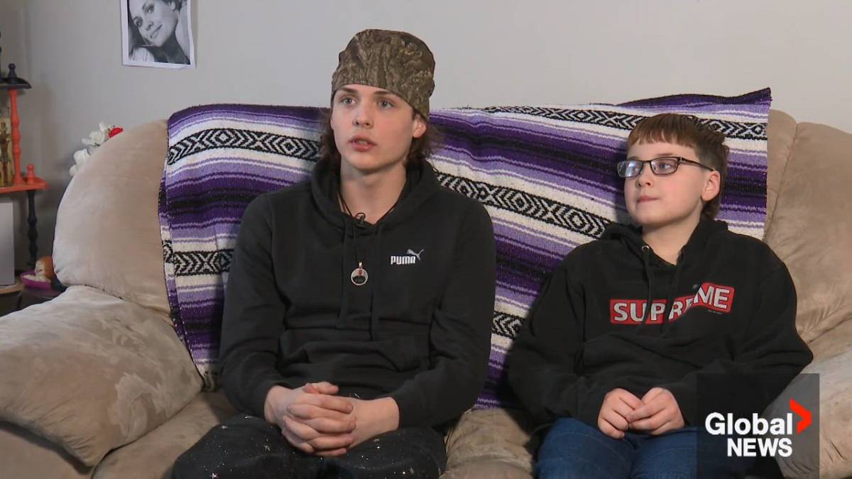 Click to play video: 'Woman found dead in Edmonton house fire ruled a victim of homicide'