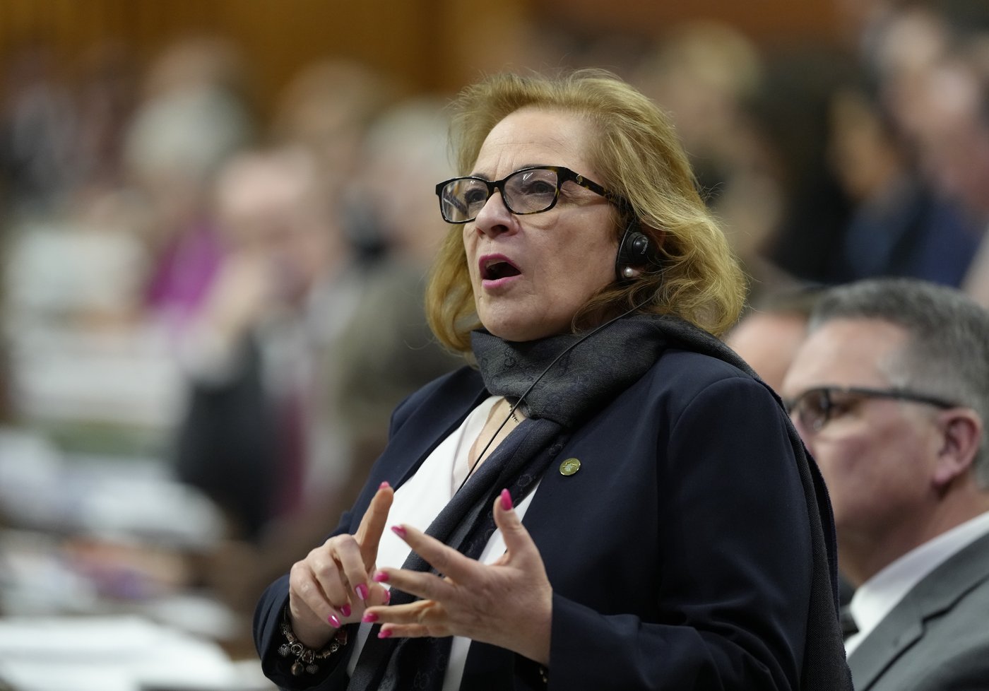 Ottawa extends express immigration entry to researchers, military applicants | NanaimoNewsNOW