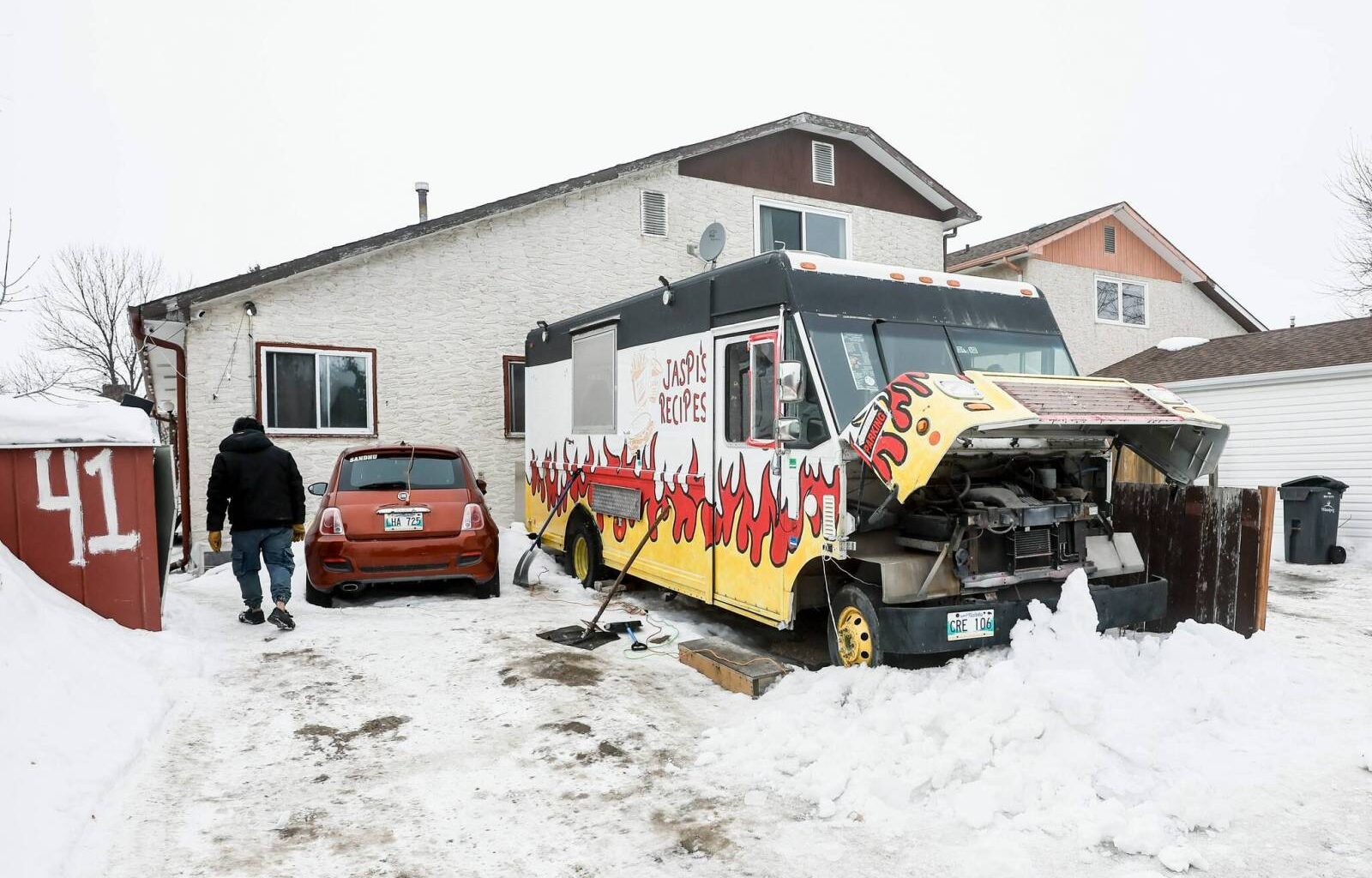 Pick a lane — just not a back lane – Winnipeg Free Press