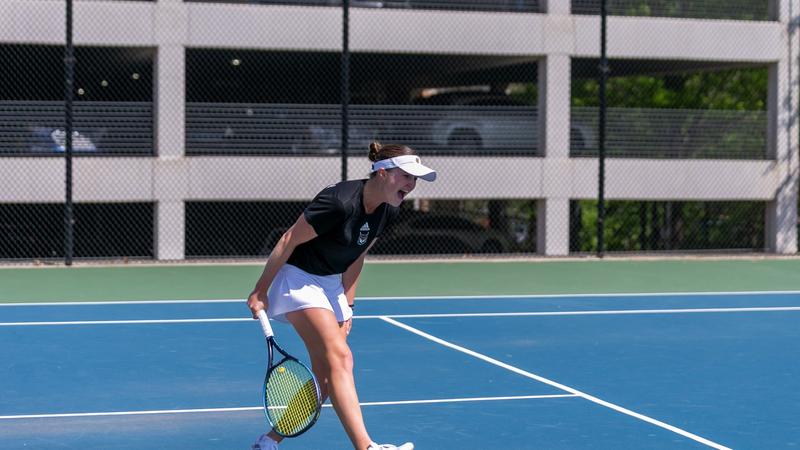 Persson Clinches Owls’ Win at Troy