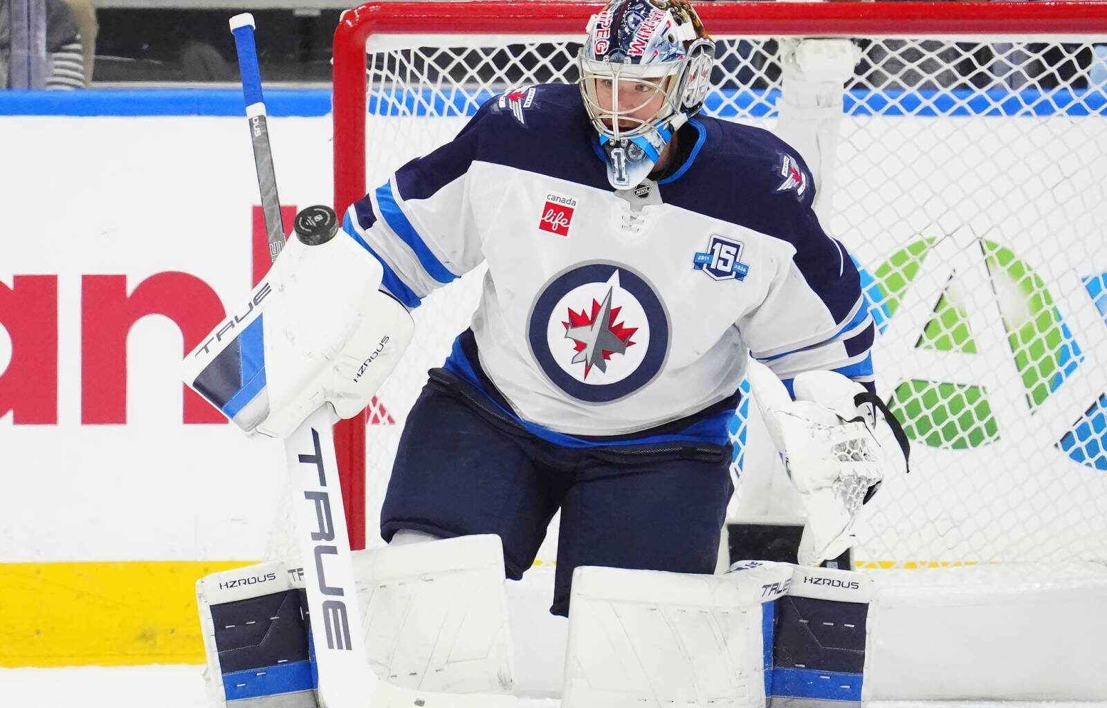 Jets’ Comrie clutch in backup role – Winnipeg Free Press