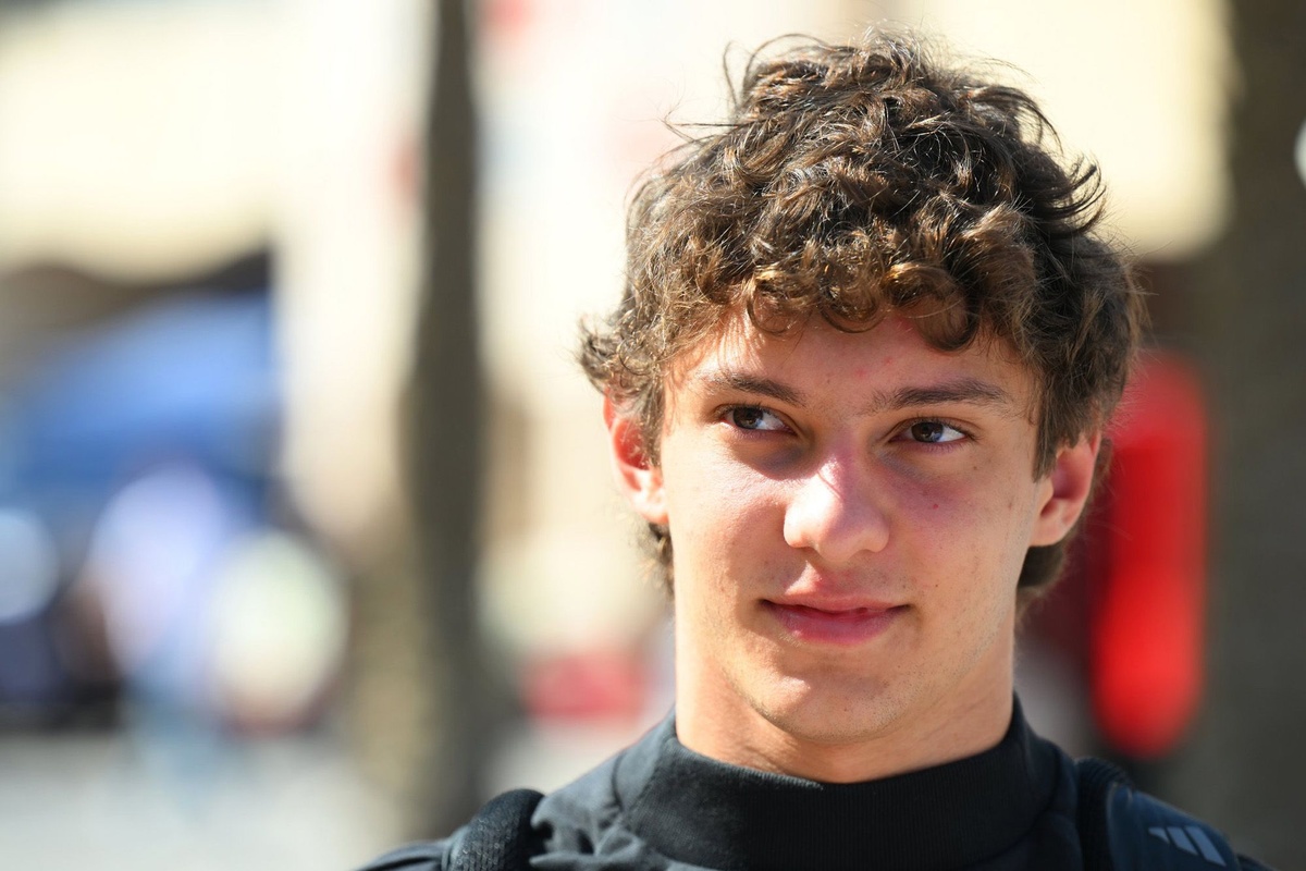 Andrea Kimi Antonelli stays positive for Melbourne as Mercedes identifies Bahrain test problem