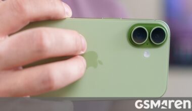 Counterpoint: Smartphone shipments in Europe saw modest growth in Q4 2025 but tough times lie ahead