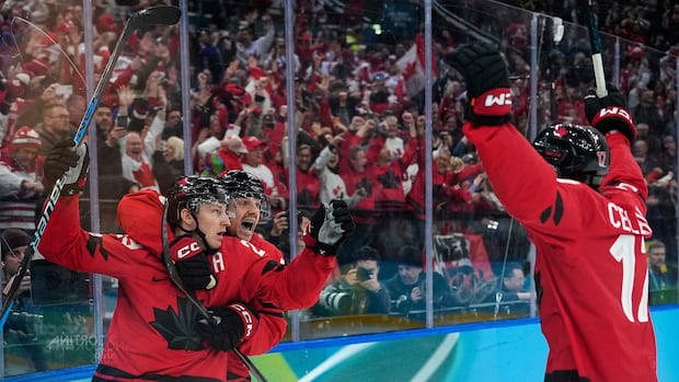 Winnipeg bars, restaurants opening doors early for Olympic gold medal men's hockey game