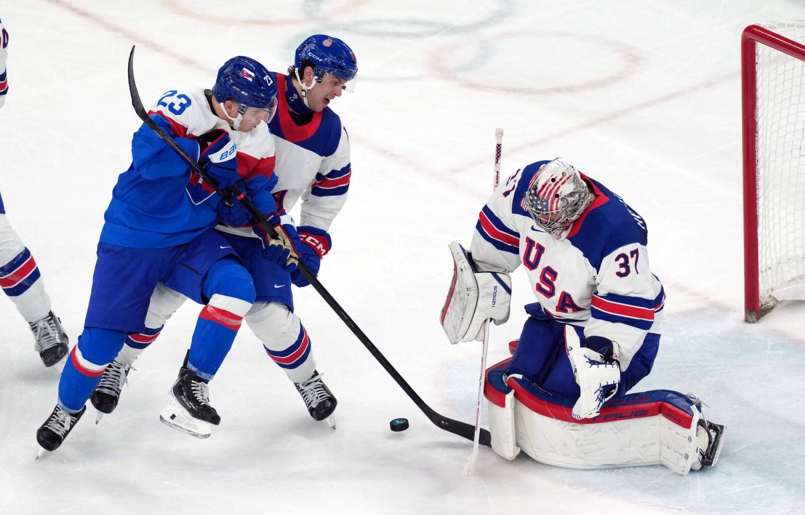 U.S. steamrolls Slovakia in Olympic semis – Winnipeg Free Press