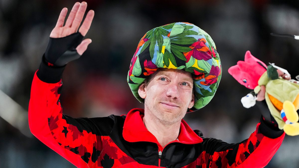 Ted-Jan Bloemen waves to fans after he competes during the Speed Skating Men's 10000m