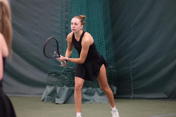 Tennis Drops Thriller at Winona State