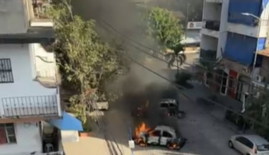 Canadians stuck in 'chaotic' Puerto Vallarta