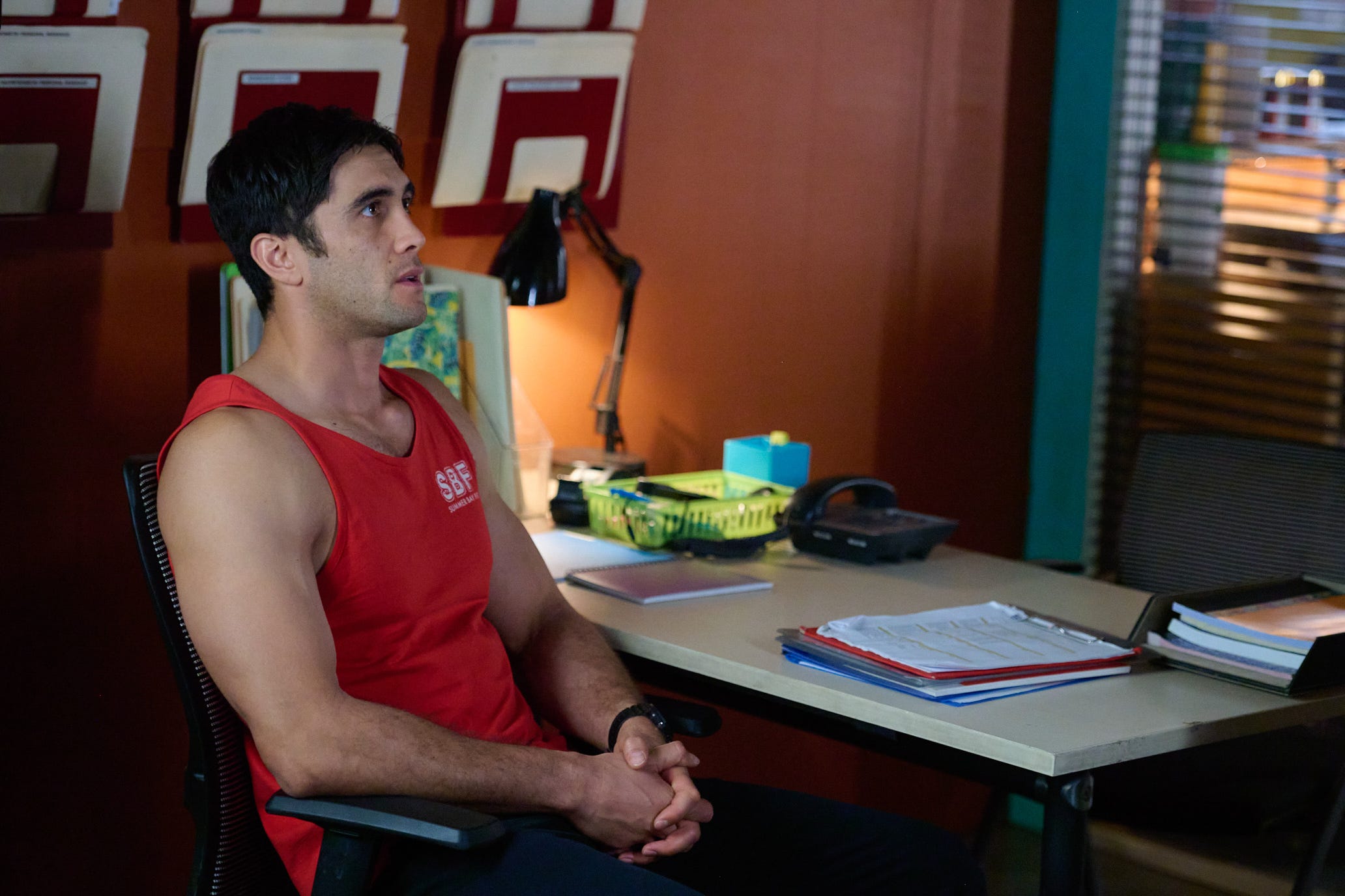 tane parata in home and away