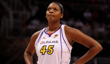 Ex-WNBA star Kara Braxton dead at 43