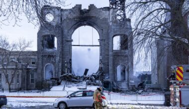 Historic Montreal church destroyed by fire; flames spread to adjacent retirement home | NanaimoNewsNOW