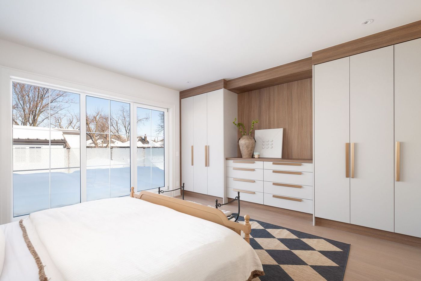 168 Bedford Park Avenue Toronto