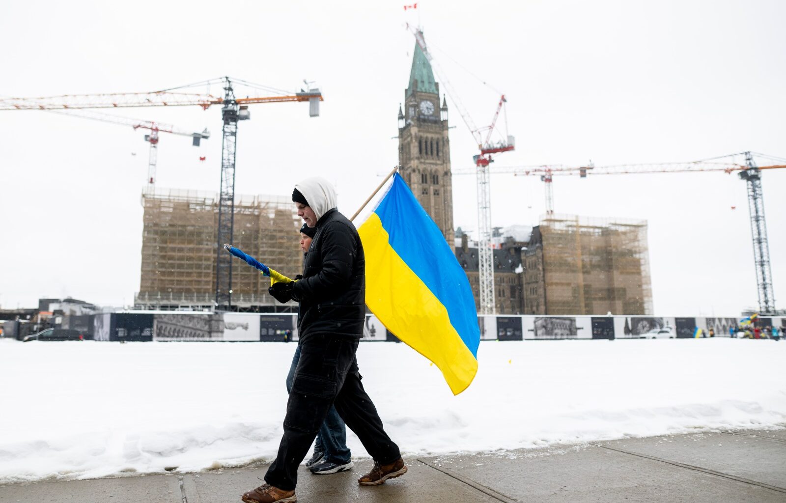 Carney pledges sanctions, $2 billion for Ukraine four years after full-scale invasion – Winnipeg Free Press