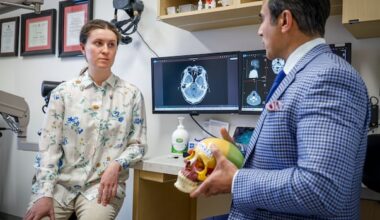 Ukrainian eye doctor training in Calgary to better help wounded