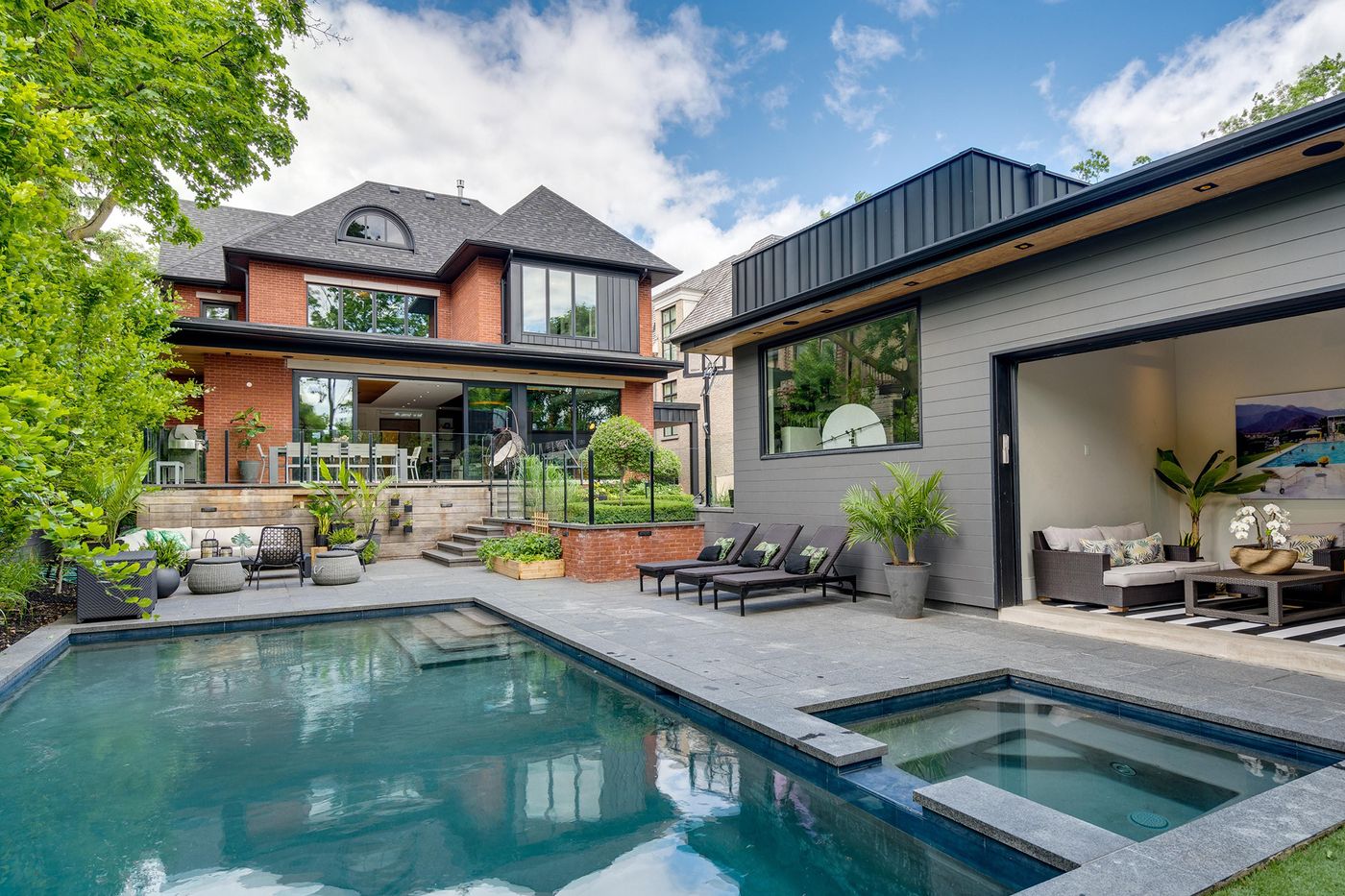 85 Glengrove Avenue West Toronto