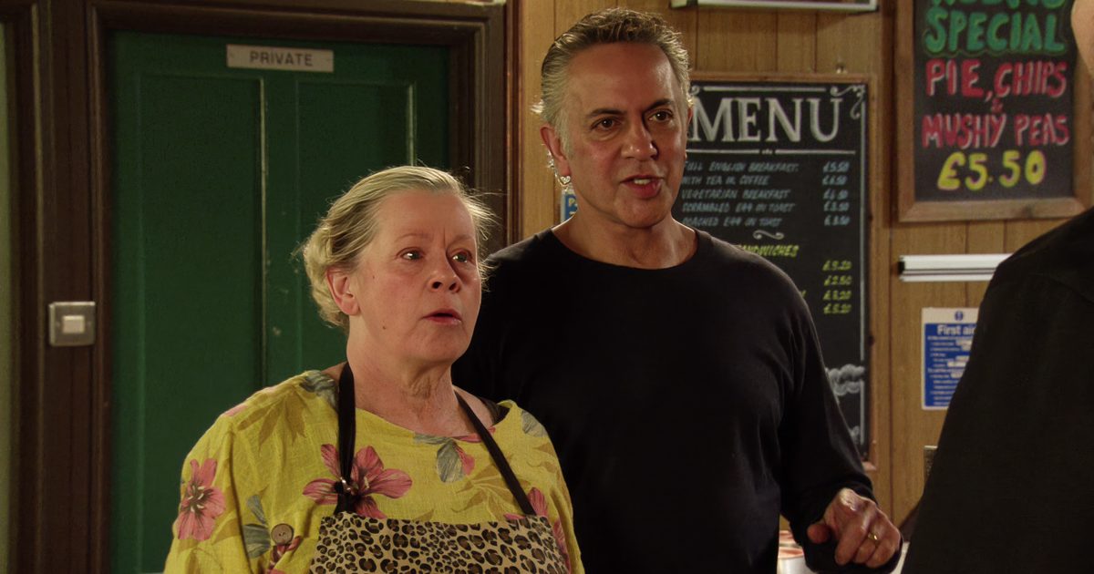 Coronation Street reveals who destroyed Bernie's wedding photo