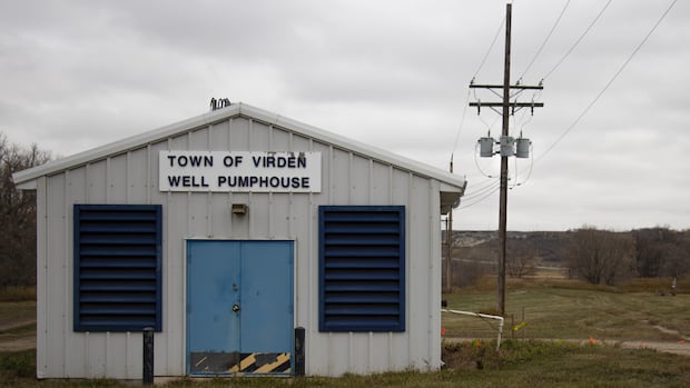 Low water levels prompt Town of Virden to sue province and engineering firm