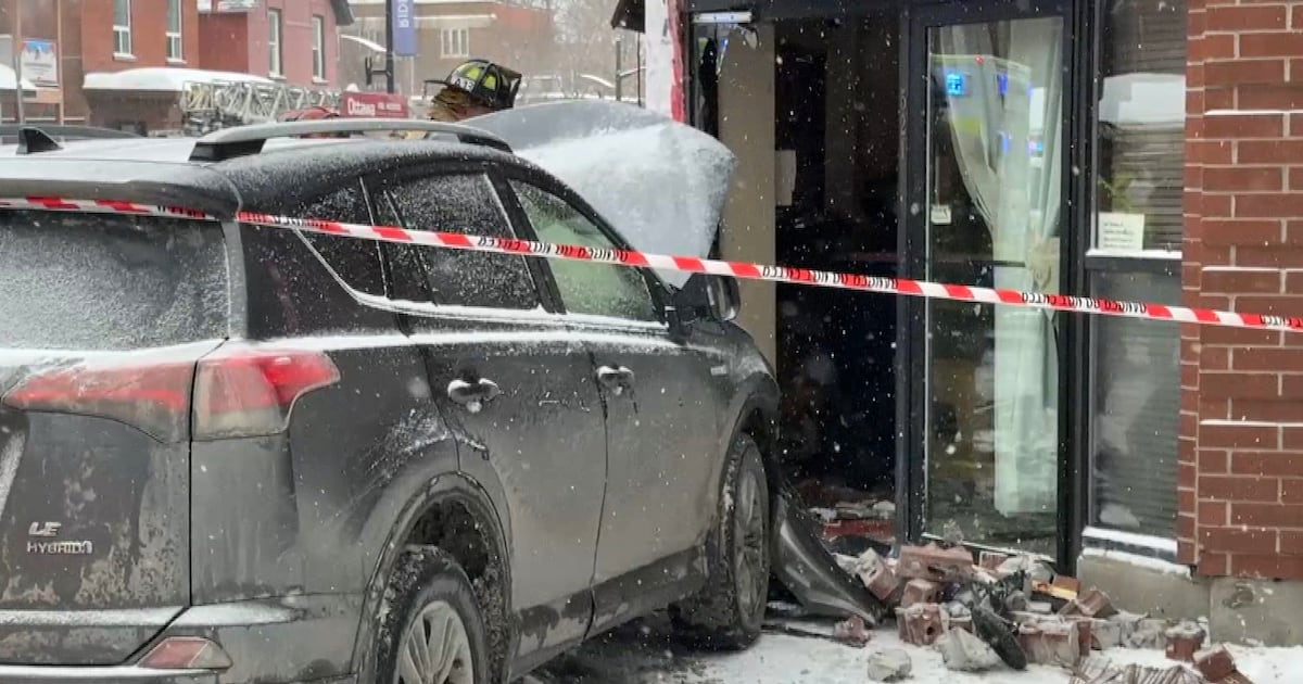 Pedestrian killed, 4 injured after SUV crashes into Ottawa building – CTVNews