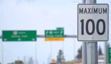 Calgary police commission questions why its officers can't impound vehicles for excessive speeding