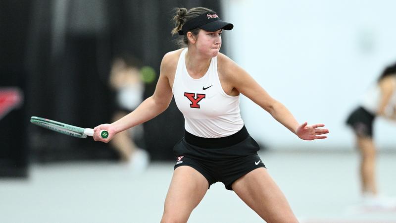 Ovcharova Wins In Three Sets at Toledo