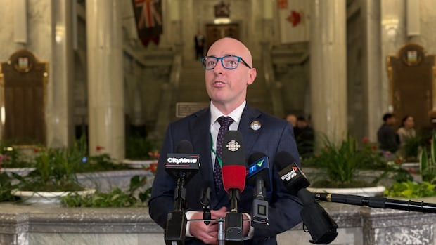 Edmonton mayor says province’s ‘status quo’ 2026 budget leaves infrastructure gaps