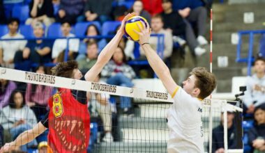 Thunderbirds eliminate Dinos in four-set playoff thriller