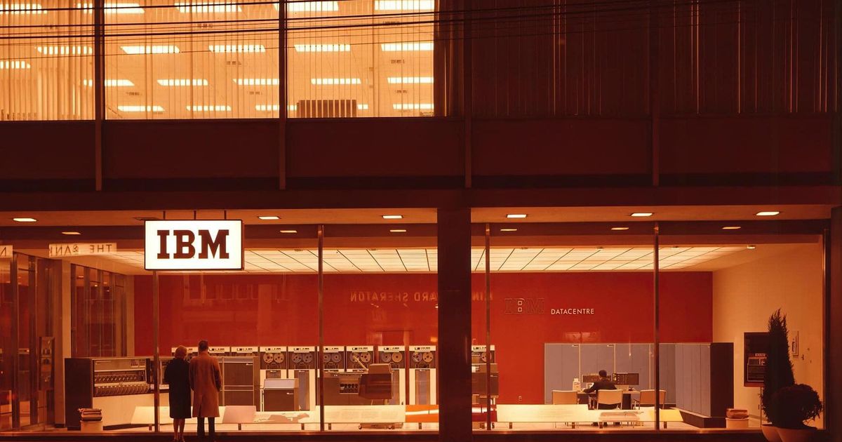 20 groovy photos of Toronto in the 1960s