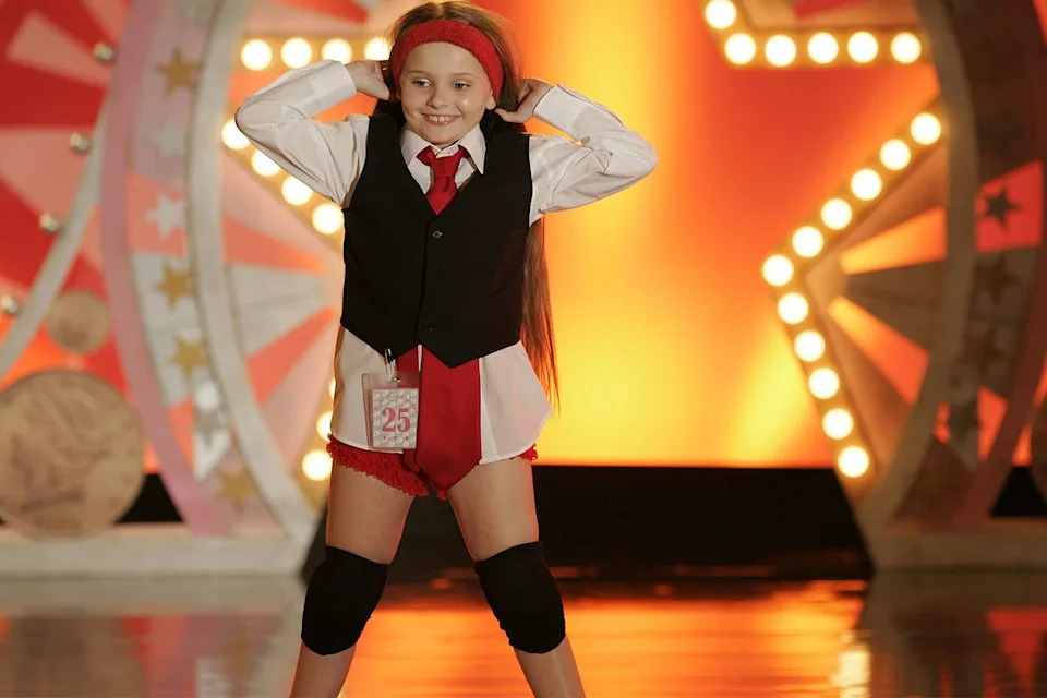 Abigail Breslin in 'Little Miss Sunshine' Fox Searchlight