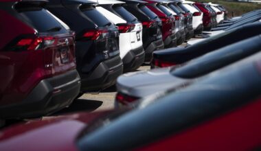 New passenger car sales dipped in 2025: Statistics Canada