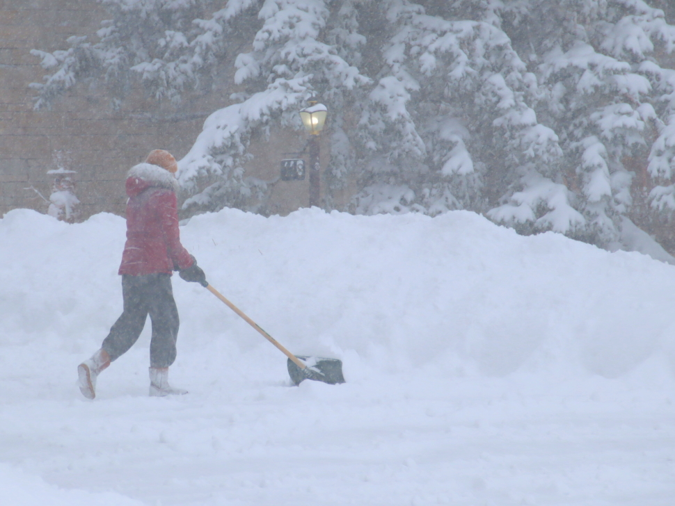 Snowfall warning continues Thursday in western Manitoba and Interlake