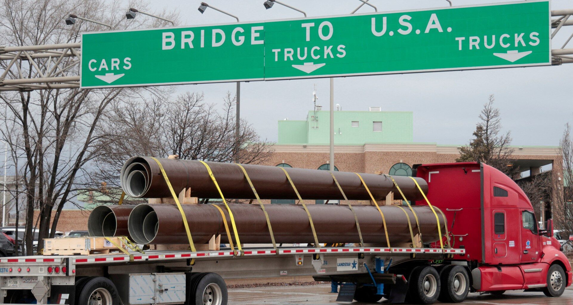 Trump threatens to block opening of Detroit-Canada bridge | Donald Trump News