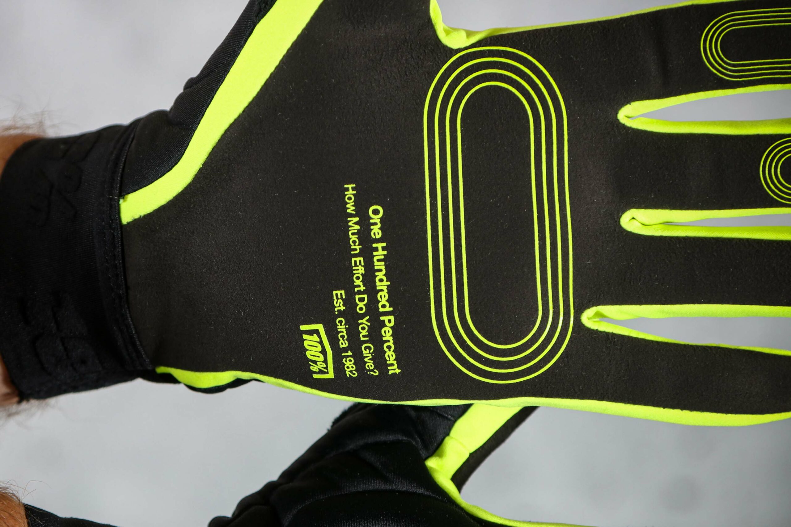 2025-100-brisker-xtreme-gloves-palm-detail-scaled.jpg