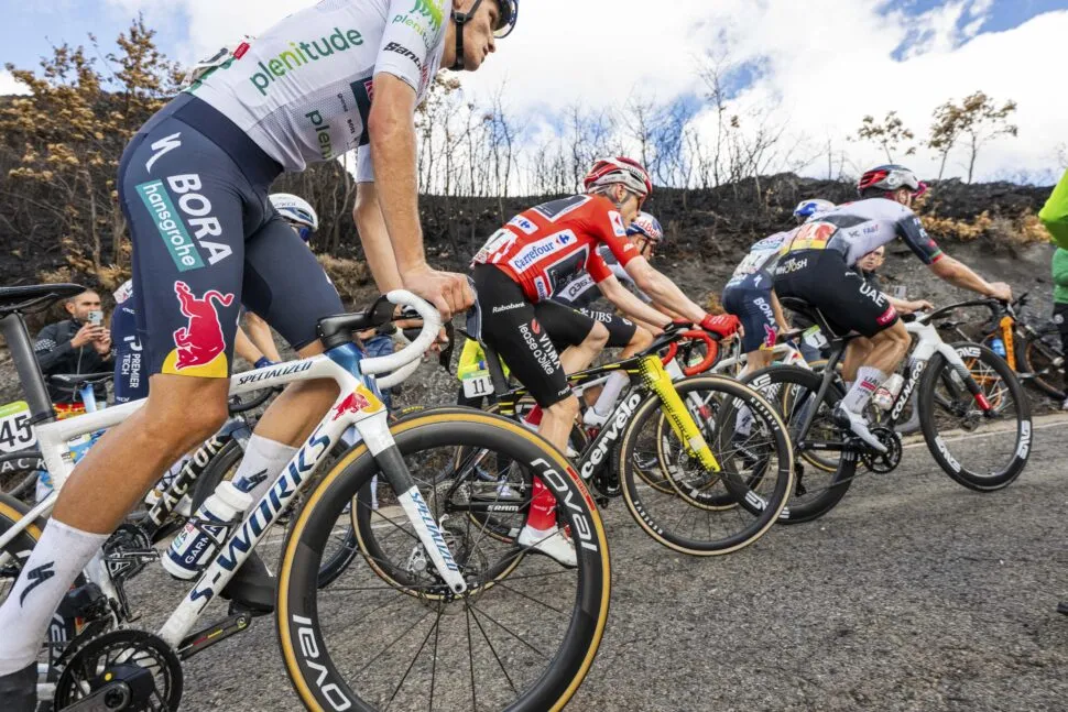 La Vuelta 2025 - 17th stage - O Barco De Valdeorras > Alto De El Morredero. Ponferrada (143,2 km) - 10/09/2025 - Jonas VINGEGAARD (TEAM VISMA | LEASE A BIKE)