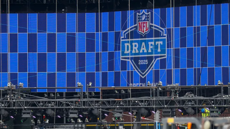 NFL mock drafts 2026: Compare latest from Mel Kiper, Daniel Jeremiah, Bucky Brooks, other experts image