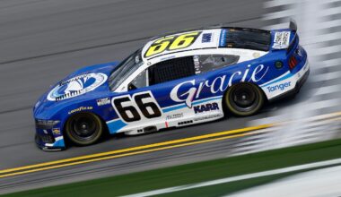 #66: Casey Mears, Garage 66, SI Yachts / Gracie Foundation Ford Mustang, Daytona